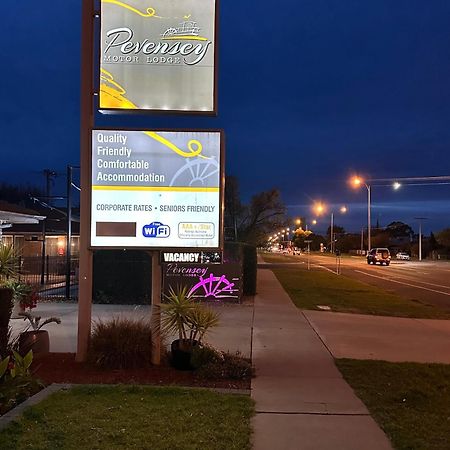 Pevensey Motor Lodge Echuca Dış mekan fotoğraf