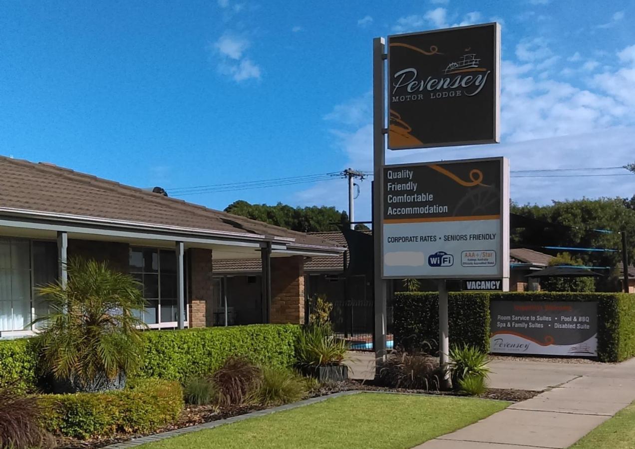 Pevensey Motor Lodge Echuca Dış mekan fotoğraf