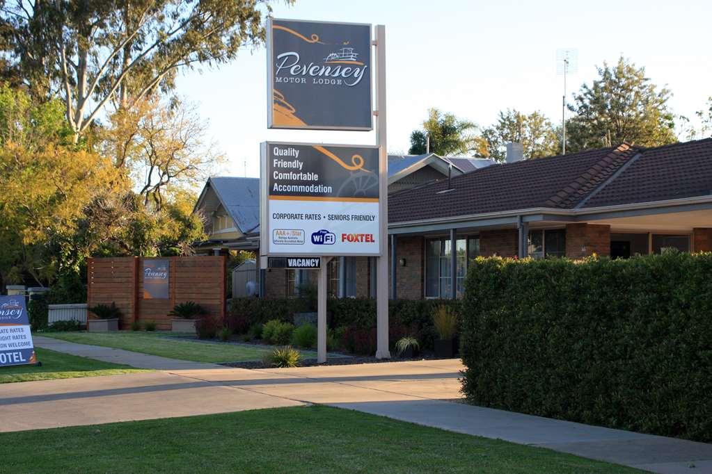Pevensey Motor Lodge Echuca Oda fotoğraf