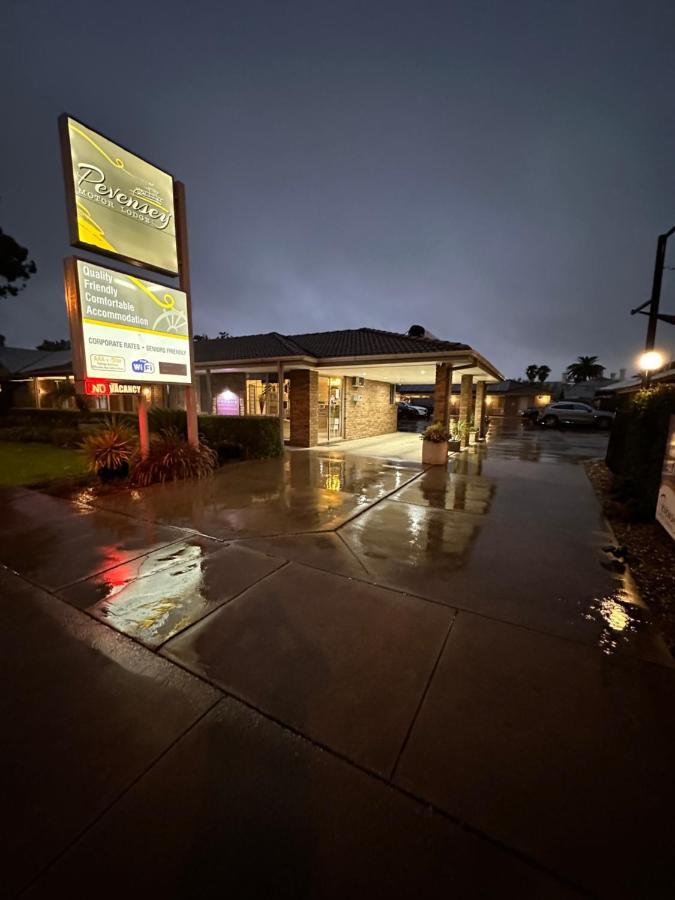 Pevensey Motor Lodge Echuca Dış mekan fotoğraf