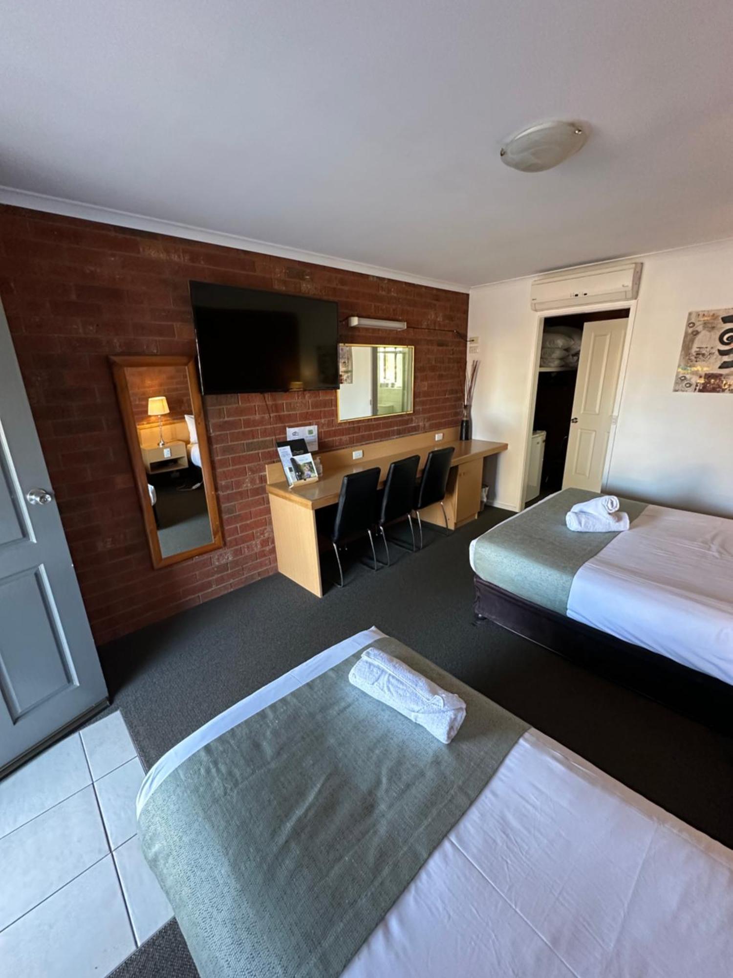 Pevensey Motor Lodge Echuca Dış mekan fotoğraf