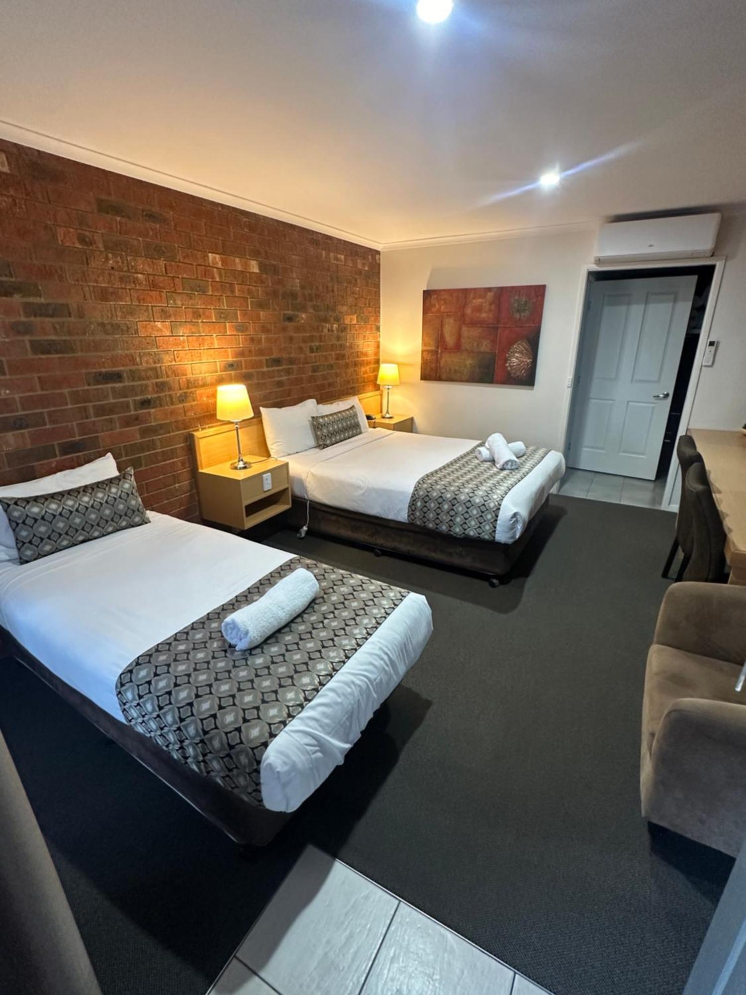 Pevensey Motor Lodge Echuca Dış mekan fotoğraf