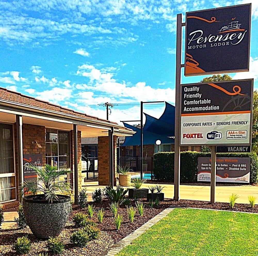 Pevensey Motor Lodge Echuca Dış mekan fotoğraf