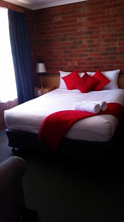 Pevensey Motor Lodge Echuca Dış mekan fotoğraf