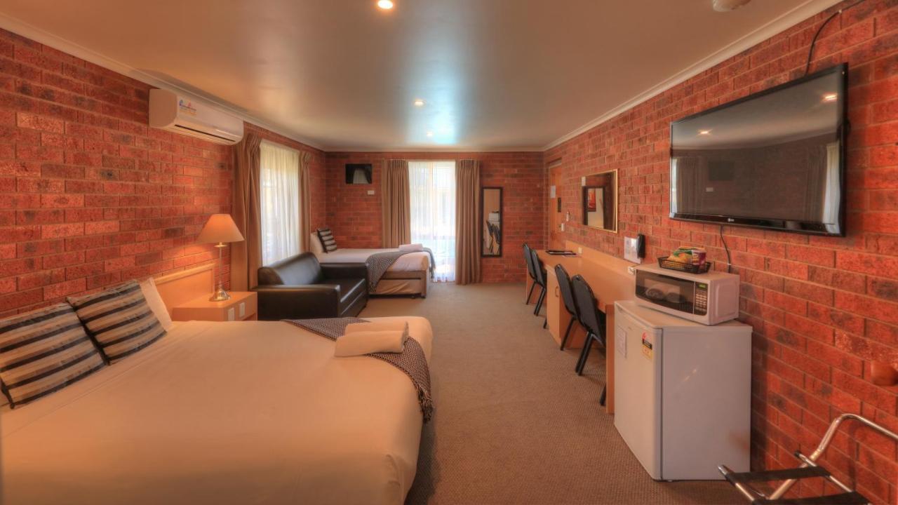 Pevensey Motor Lodge Echuca Dış mekan fotoğraf